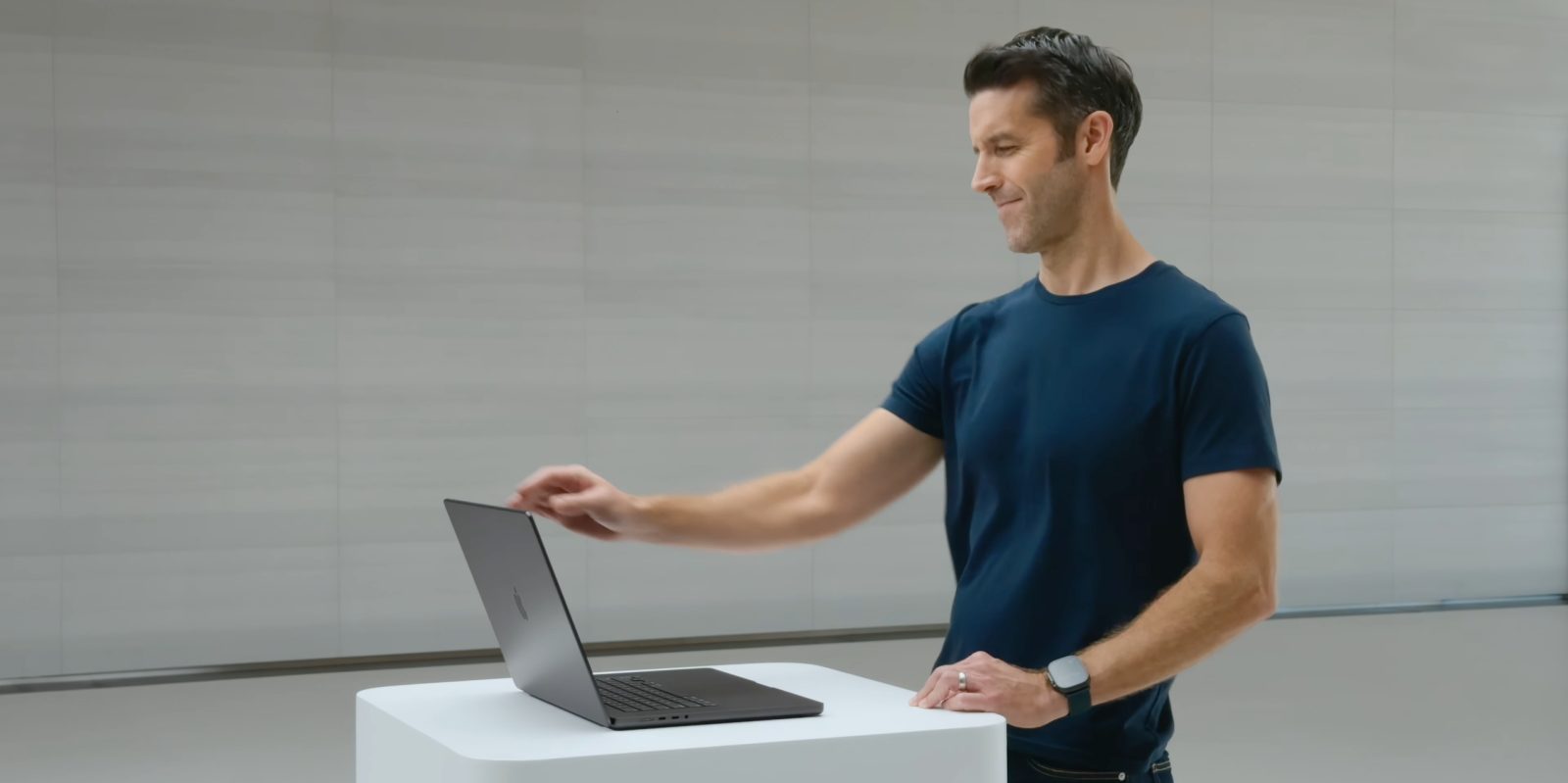 Apple præsenterer ny M4 MacBook Pro-serie i den sidste annonceringsvideo af ugen