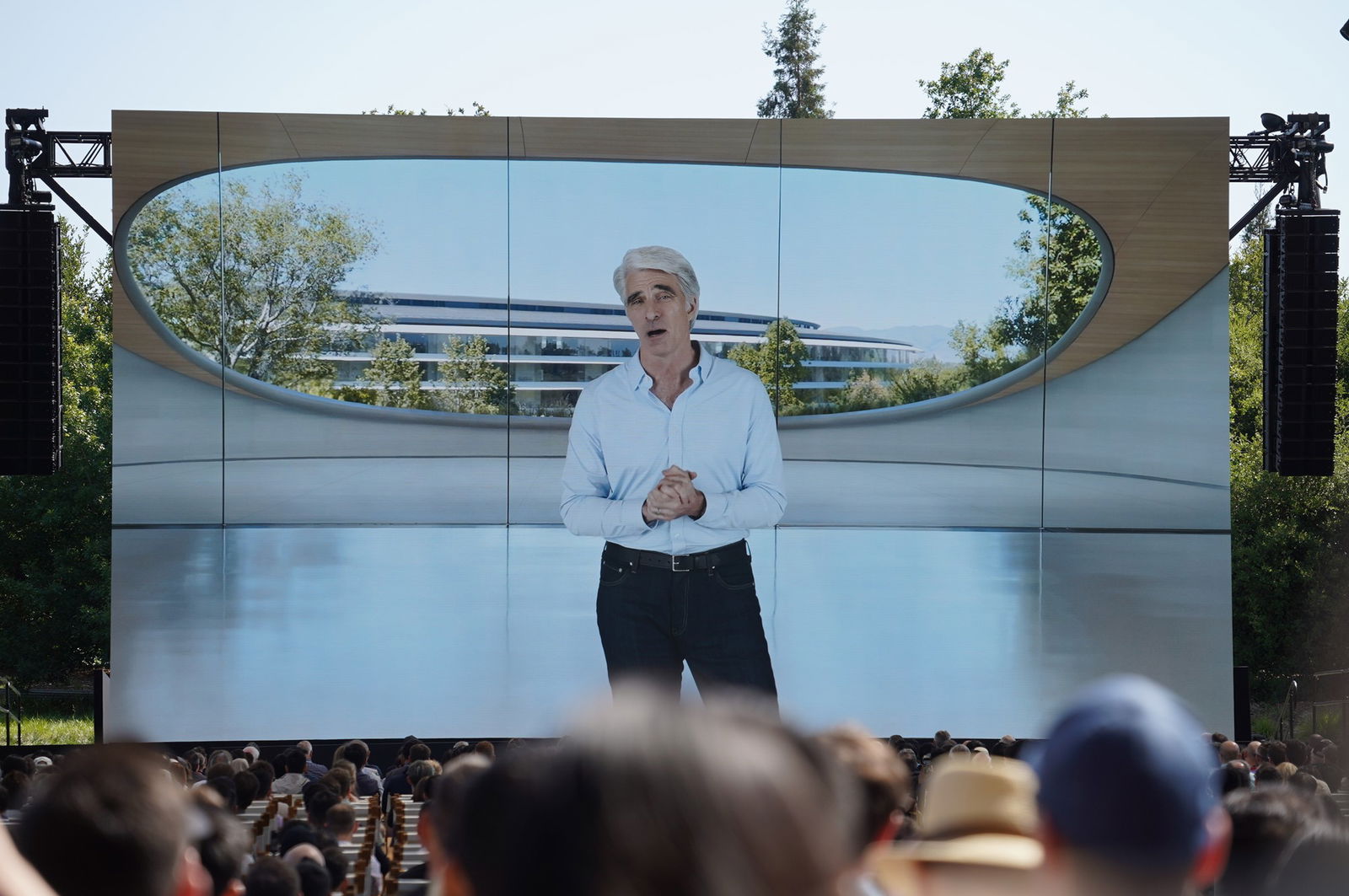 Apple indrømmer: Første AI Siri var ikke god nok