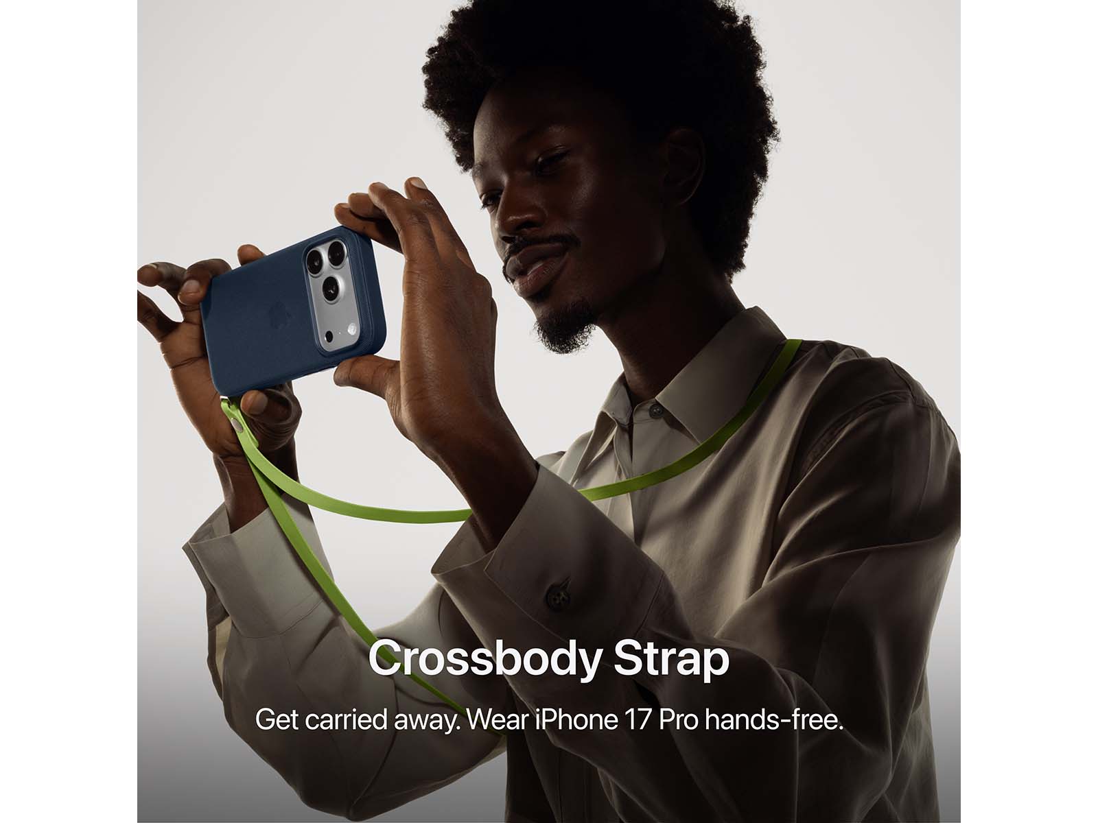 Apple iPhone 17 Pro Max 2TB Silver - (MFYY4QN/A)